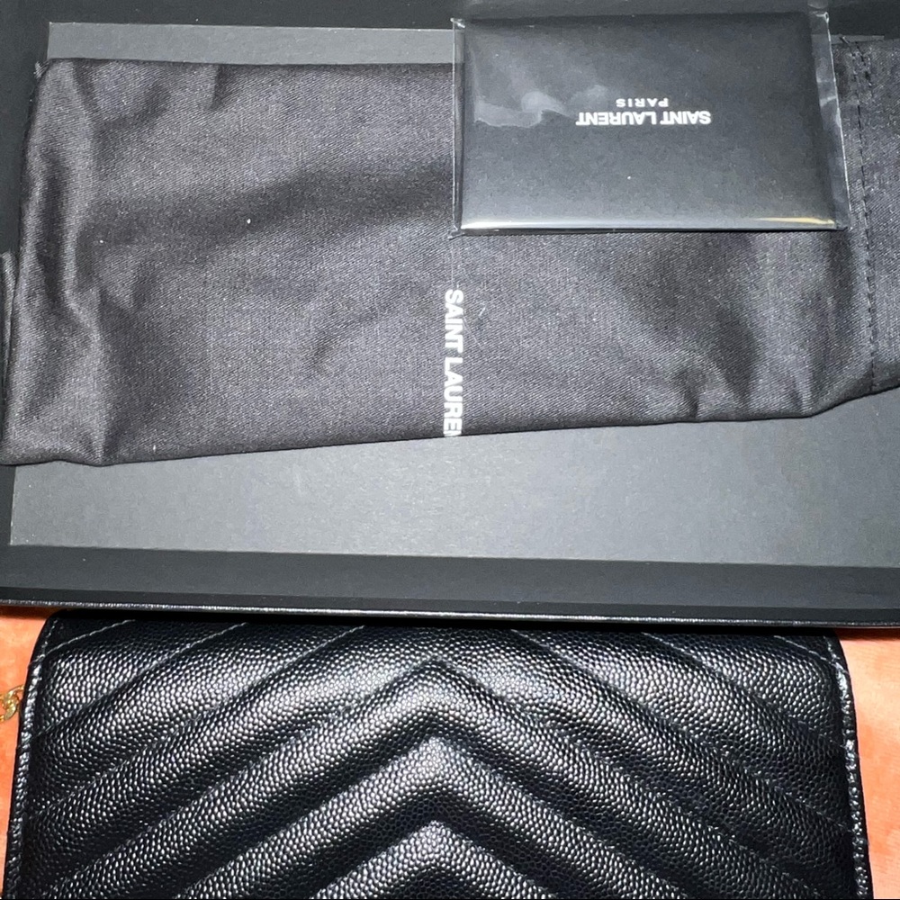 Small monogram matelasse leather wallet on chain black 7/8 inc - Picture 3 of 7